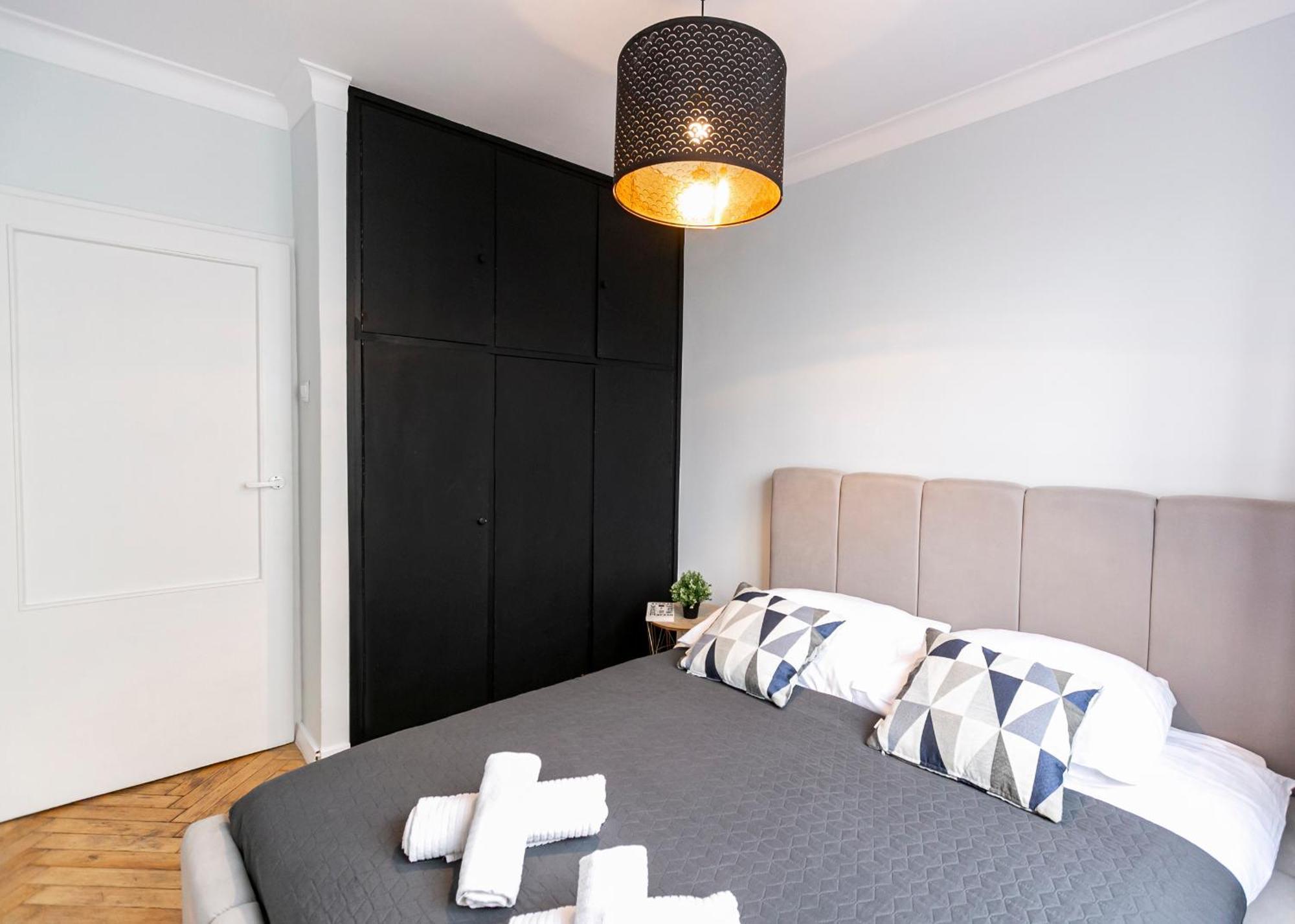 Nowogrodzka 78 - Apartament Dla 4 Osob - 200M Od Szpitala Klinicznego Na Lindleya - 1Km Do Dworca Centralnego - Wifi - Smart Tv 45 Cali Варшава Екстериор снимка
